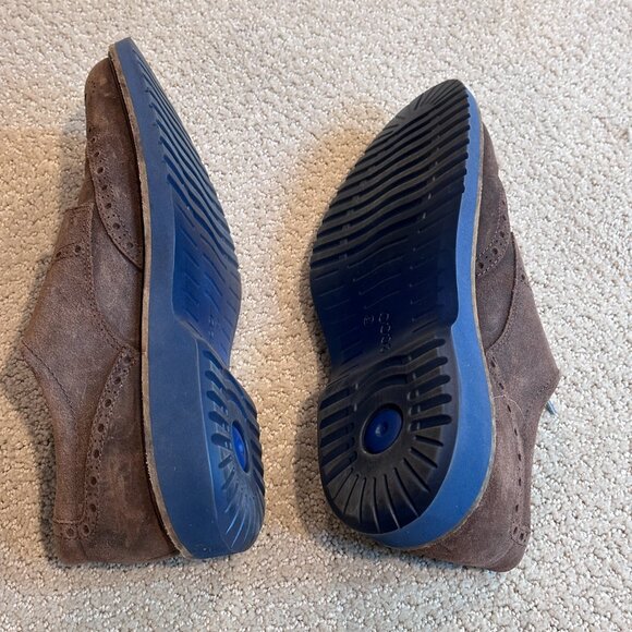 Ecco Men\'s Brown Suede Wingtip Derby with Blue Sole main image 4